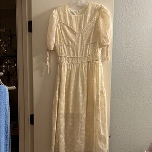 Chic Cream Maxi Dress